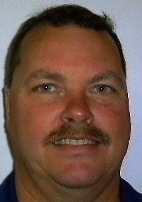 Headshot of Allen Hall