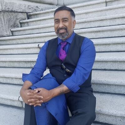 Headshot of Shamindra Singh